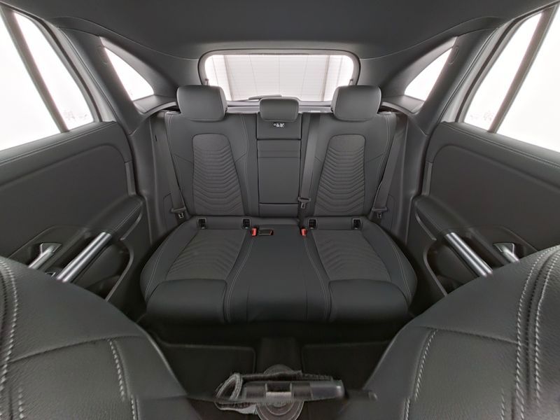 Fahrzeugabbildung Mercedes-Benz EQA 250+ BONUS+PROGR.+MEMORY+VERKZ.ASS+LHZG+CARP