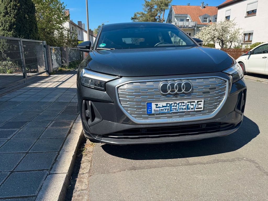 Image of Audi e-tron