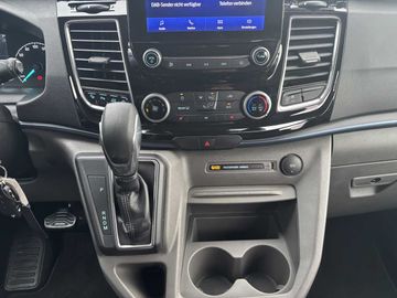 Ford Tourneo Custom TDCi 320 L1H1 VA Autm. Active