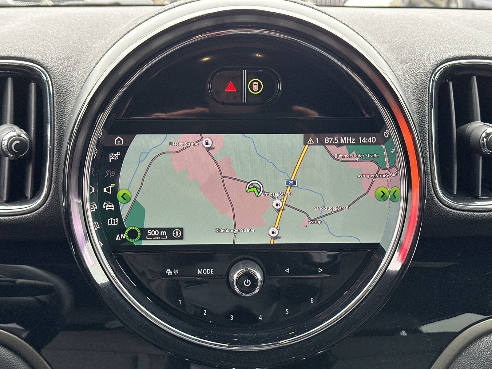 Fahrzeugabbildung MINI Cooper S Countryman All4 NAV+LED+DIGDISPLAY+18ZO