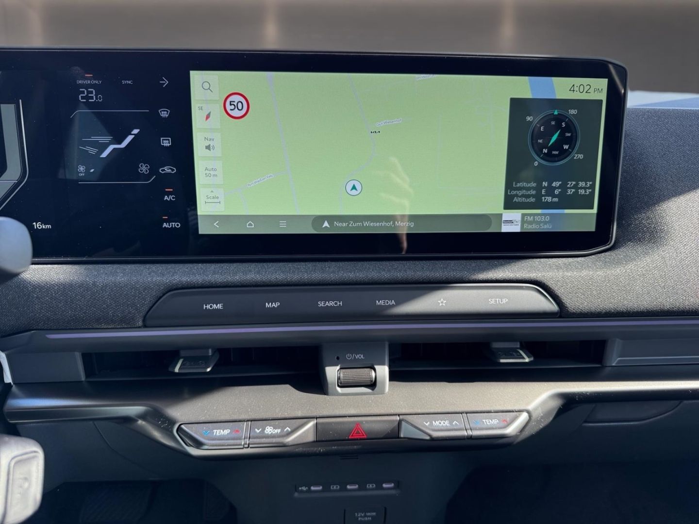 Fahrzeugabbildung Kia EV2 42.2 4S EARTH WIC 22AC TEC DWP DES