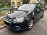 Volkswagen VW Jetta 1.9 TDi Turbodiesel - VW Jetta Gebrauchtwagen in Berlin