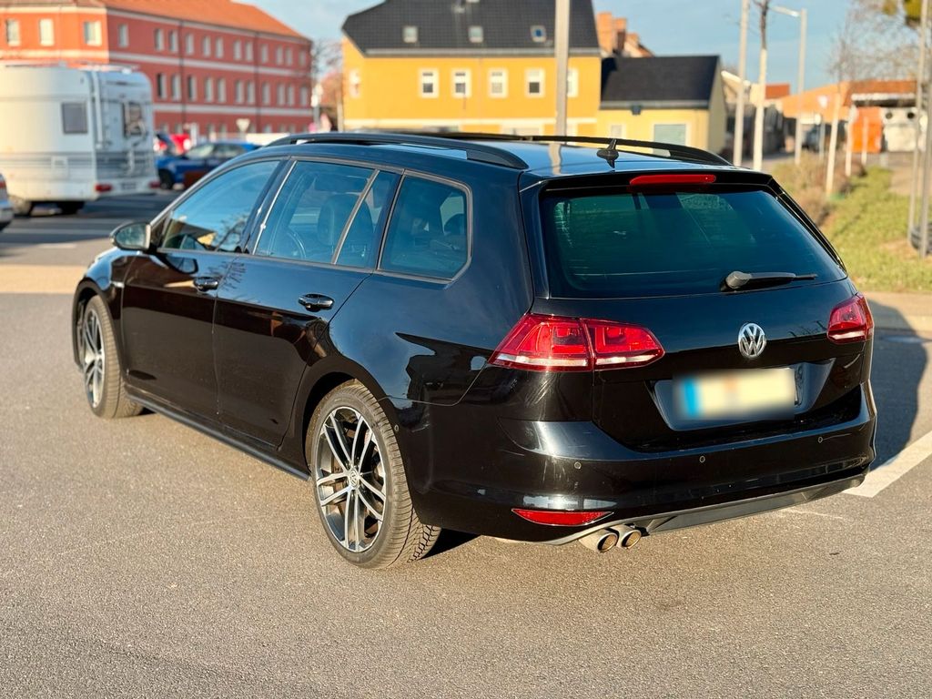 Image of Volkswagen Golf