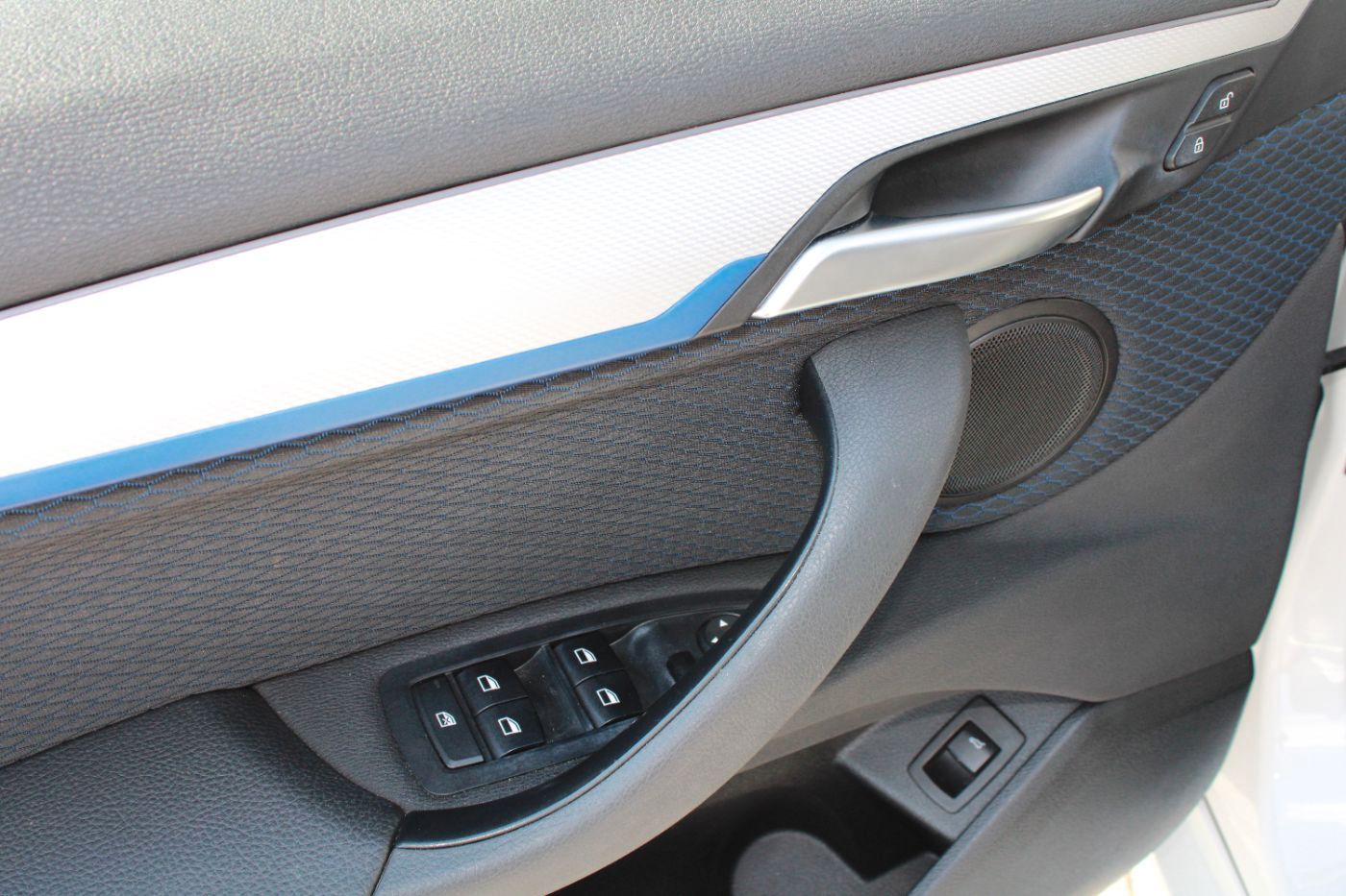 BMW X1 sDrive18d M Sport Navi LED DABTempomat SH foto 7