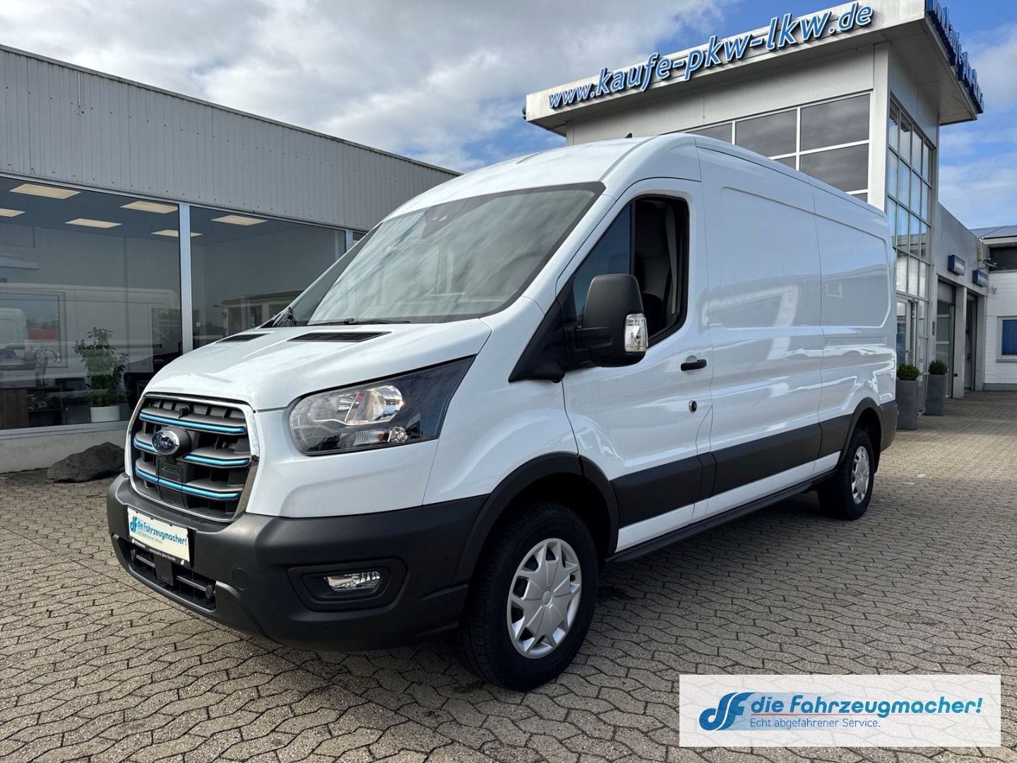 Fahrzeugabbildung Ford Transit Kasten E 350 L3 Trend Navi 360 Kamera AC