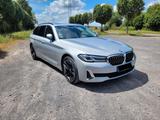 BMW 540d xDrive Touring Luxury Line 