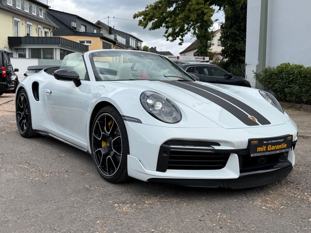 PORSCHE 911 2022