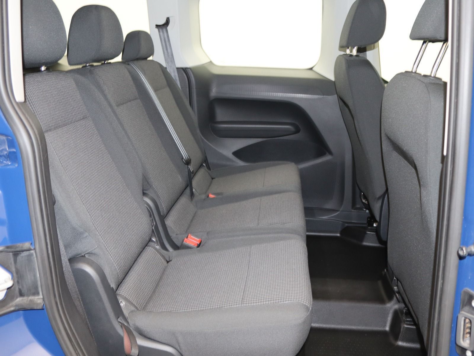 Volkswagen Caddy - Bild 15