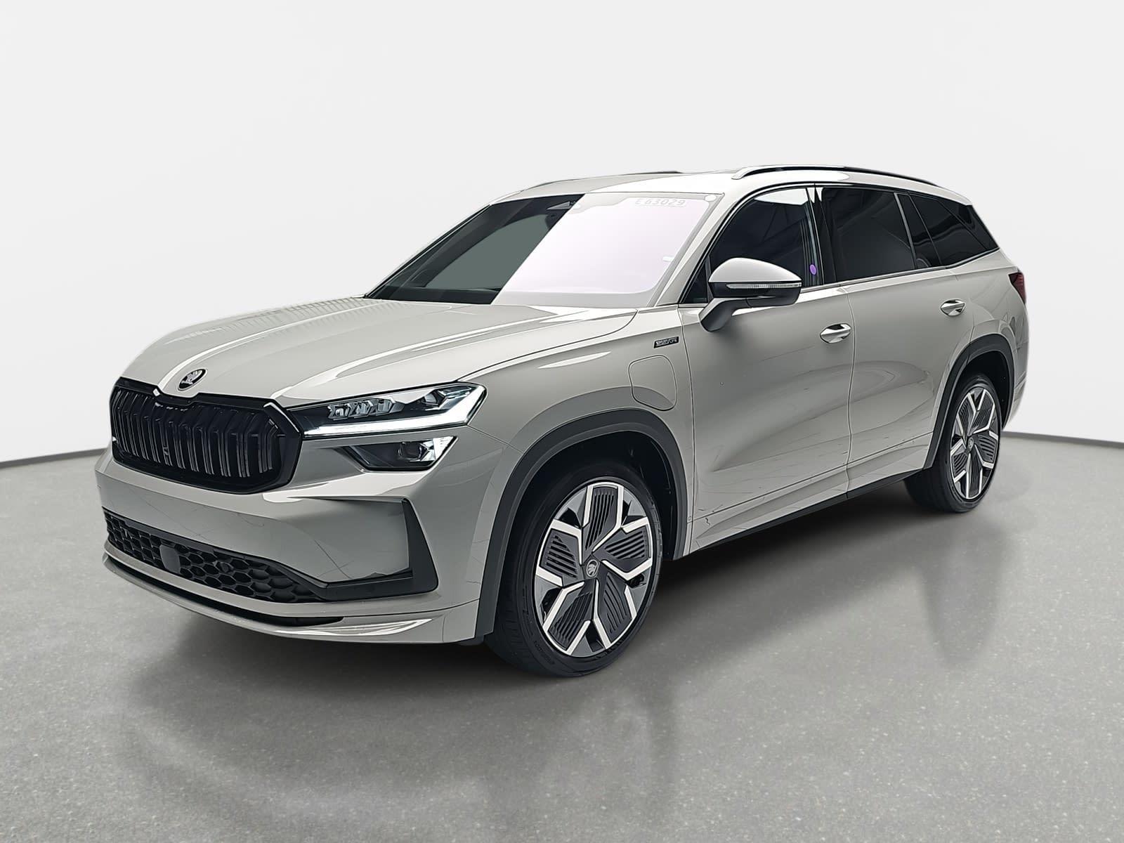 Skoda KODIAQ 1.5 TSI DSG IV PHEV SPORTLINE AHK PANO LM