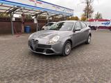 Alfa Romeo Giulietta Turismo - Alfa Romeo Giulietta Turismo mit Diesel-Antrieb