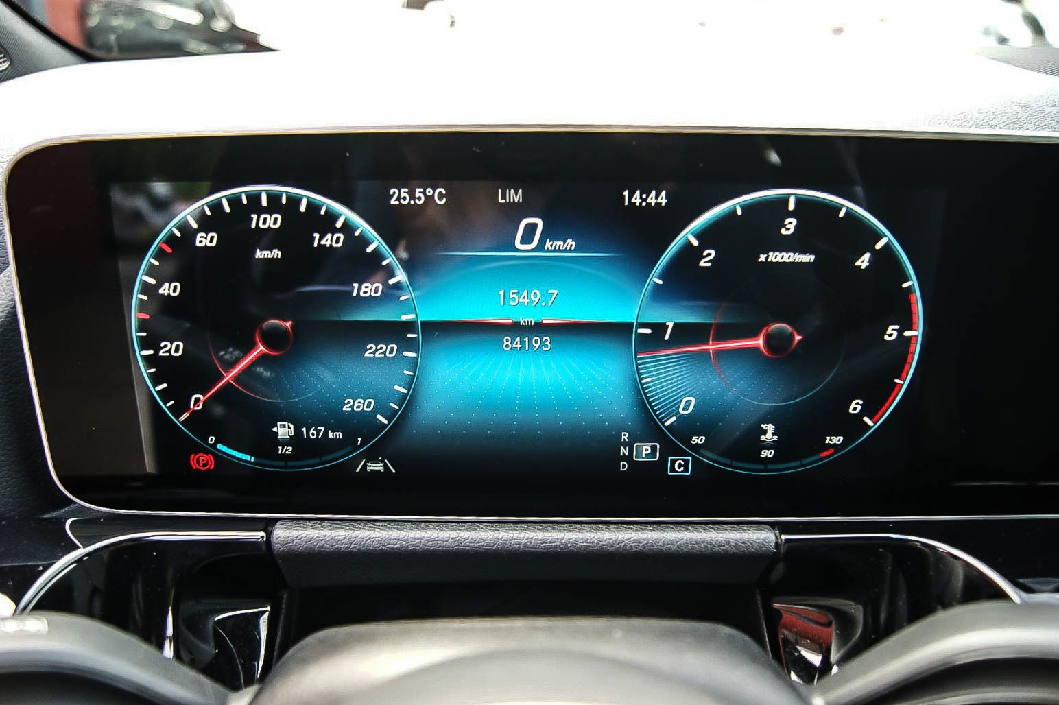 Fahrzeugabbildung Mercedes-Benz B 200 d 8G-DCT JungeSterne ANHÄNGERKUPLG E-SITZE