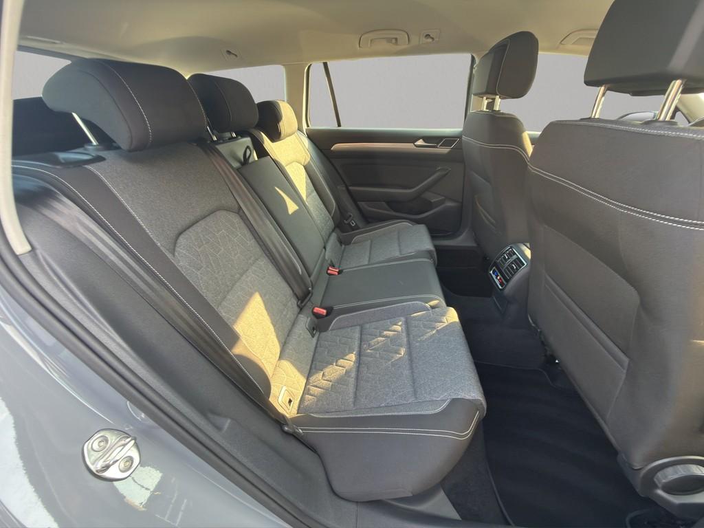 Volkswagen Passat Business 4Mot. TDI DSG AHK Matrix, миниатюра 18