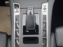 Fahrzeugabbildung DS Automobiles DS 7 Crossback E-Tense 225 Rivoli