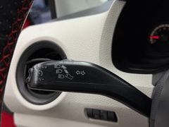 Fahrzeugabbildung Volkswagen up! 1.0 move / Navi Klimaanlage Sitzheizung Temp