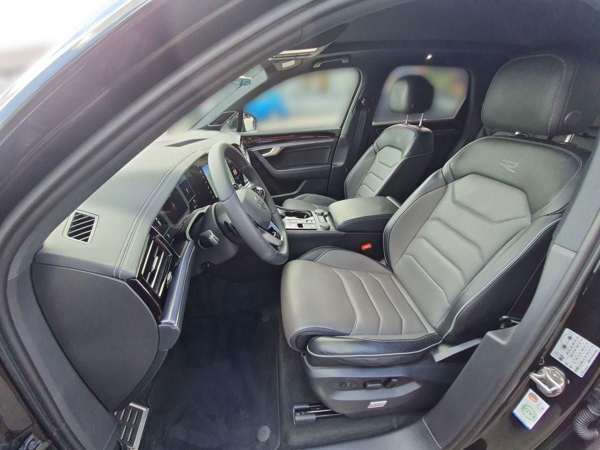 Volkswagen Touareg R-Line BLACKHD-MAT 22 STANDH PANO AHK L foto 12