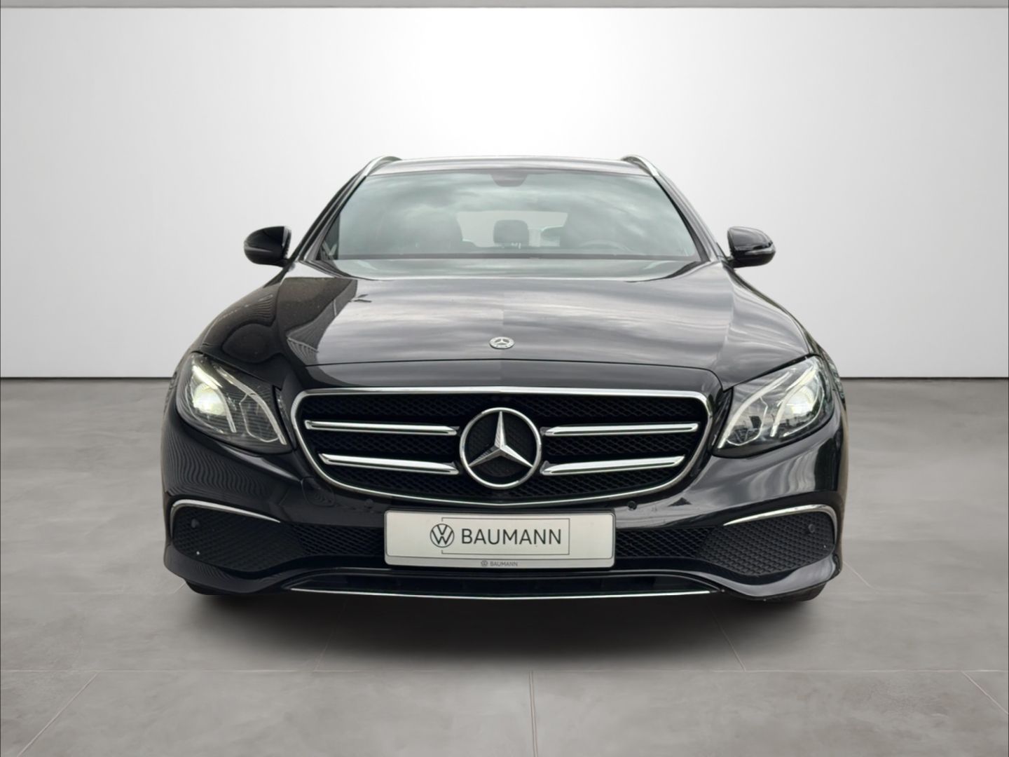 E 220 Avantgarde * NAVI*LED*AHK*