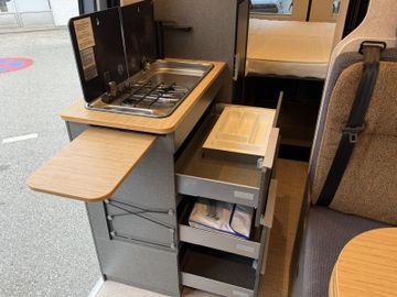 HYMER ERIBA HYMERCAR Redwood 601 Explorer Dieselheizung LED AHK NAVI