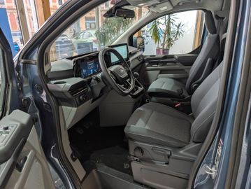 Ford Tourneo Custom 2.0 EcoBlue 320 L1 Titanium