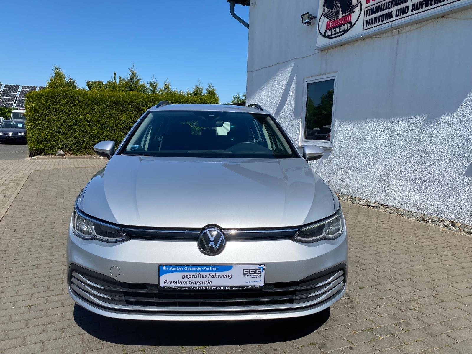 Volkswagen Golf 8 Variant Life 2.0 TDI / DSG / LED/ NAVI/