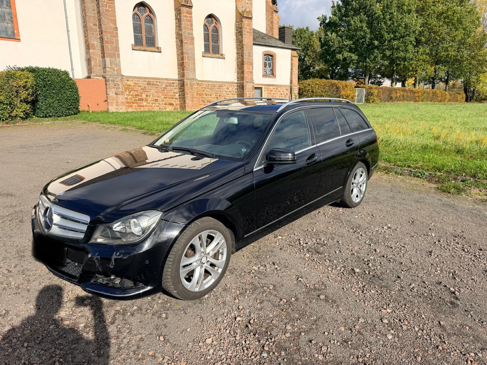 Mercedes-Benz C180 2013 — photo 8