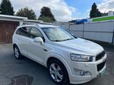 Chevrolet Captiva 2.2 D LT 2WD*TÜV NEU*KLIMA*NAVI*LEDER* - weiße Chevrolet Captiva