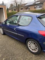 Peugeot 206 - gebrauchte Peugeot 206 aus dem Jahr 2001