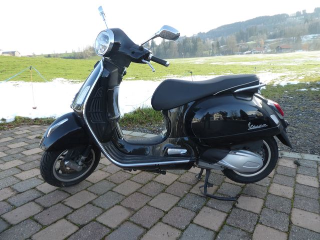 Vespa GTS 300 Super