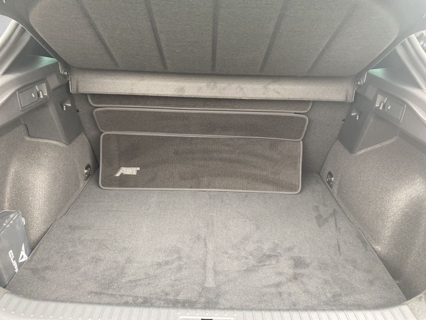 Fahrzeugabbildung CUPRA Formentor VZ5 4Drive 2.5 TSI* *ABT *BAT *1 von 4