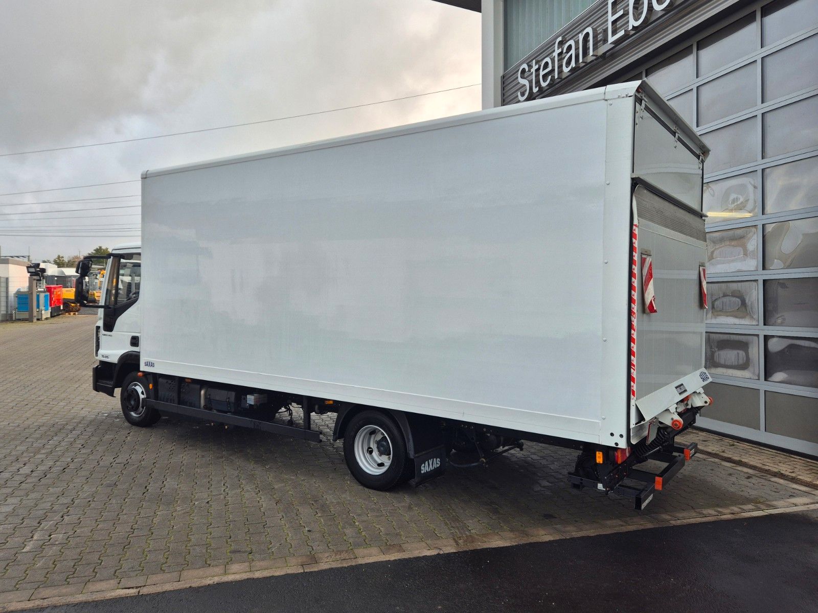 Fahrzeugabbildung Iveco Eurocargo ML75E21 LBW Klima 3 Sitze