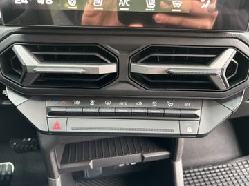 Dacia Duster hybrid 155 Journey