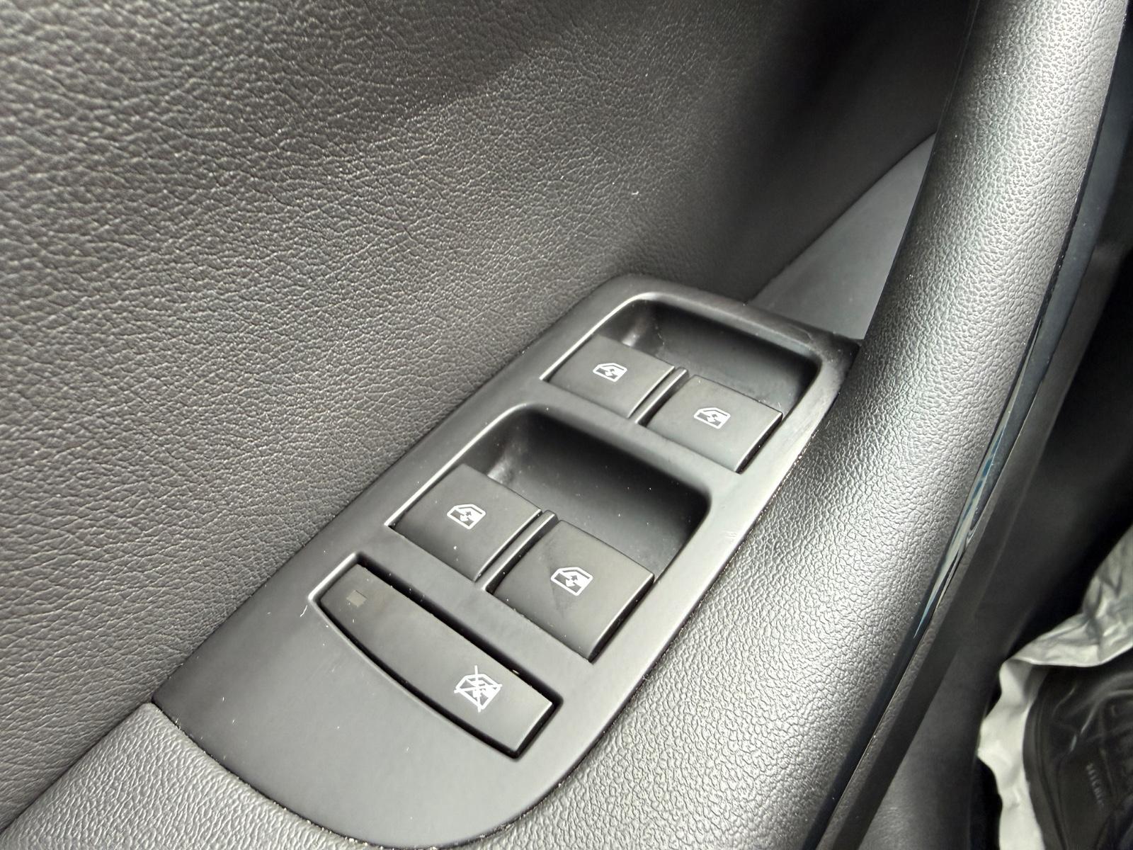 Opel Zafira Aut.7Sitzer Navi Bi-Xenon FlexFix Kamera