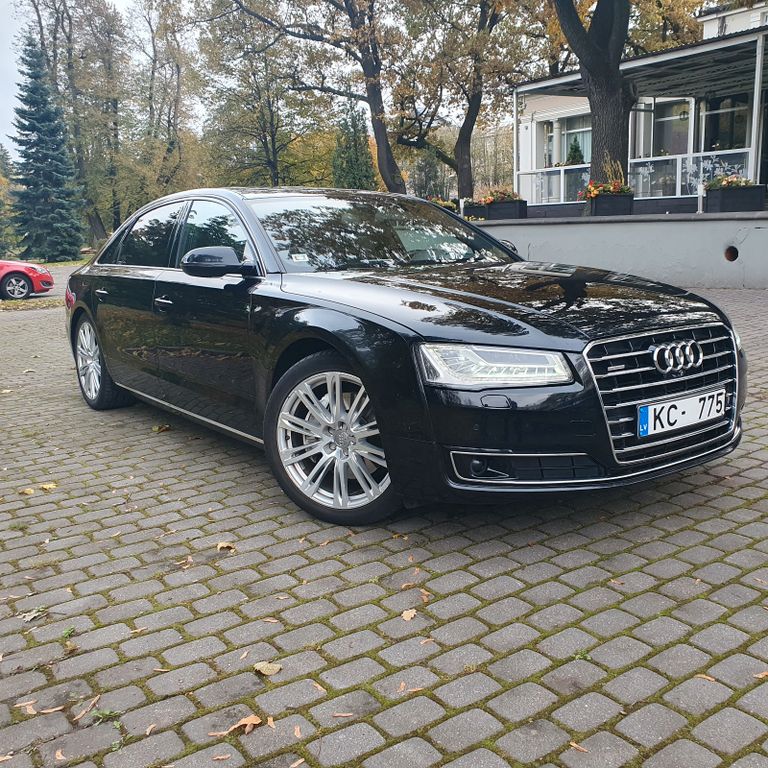 Audi A8