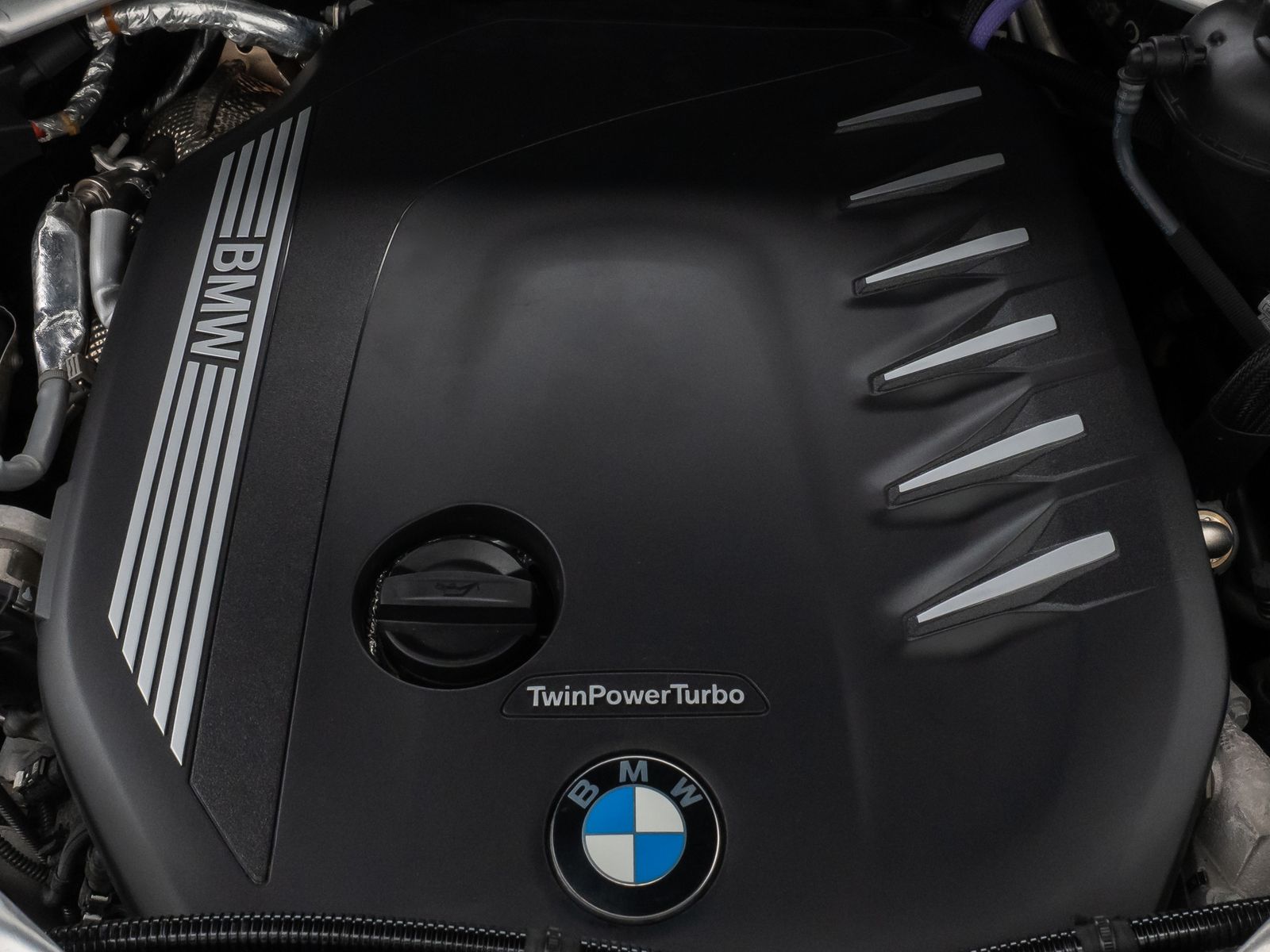 Fahrzeugabbildung BMW X5 xD40d M Sport Panorama Laser 360°HUD DAB H/K