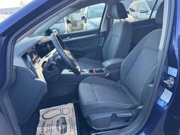 Volkswagen Golf - 12
