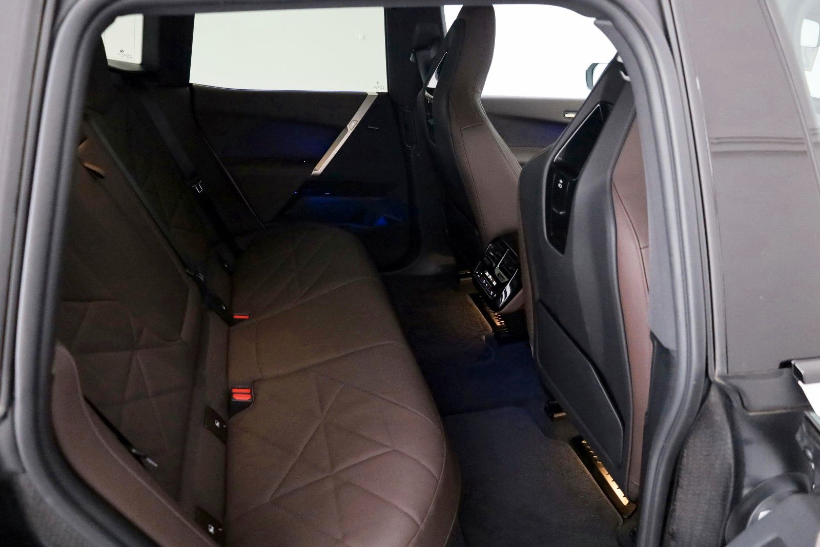 Fahrzeugabbildung BMW iX 50 xDrive,Leder,Navi,Laser,360Kamera,Panorama