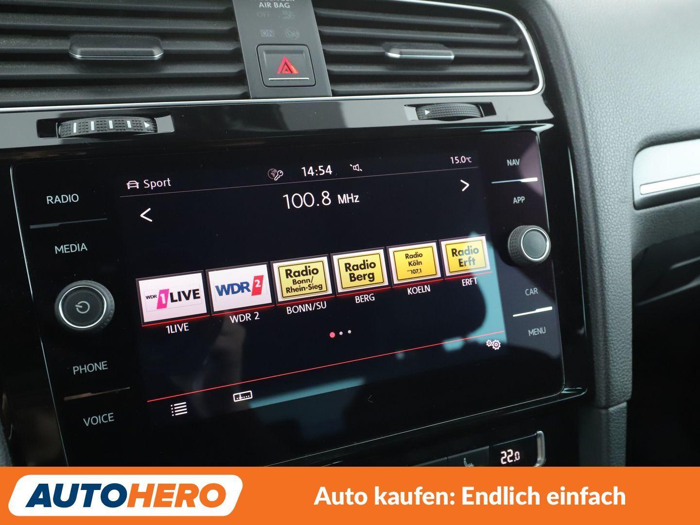 Volkswagen Golf VII 2.0 TSI GTI BMT Aut.*NAVI*LED*ACC*SPUR*