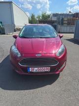 Ford Fiesta 1,0 *TÜV NEU *KLIMA *SCHECKHEFT *AUX *USB - Ford Fiesta Gebrauchtwagen in Frankfurt