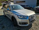 Audi Q7 3.0 TDI quattro tiptronic - - Audi Q7 von privat