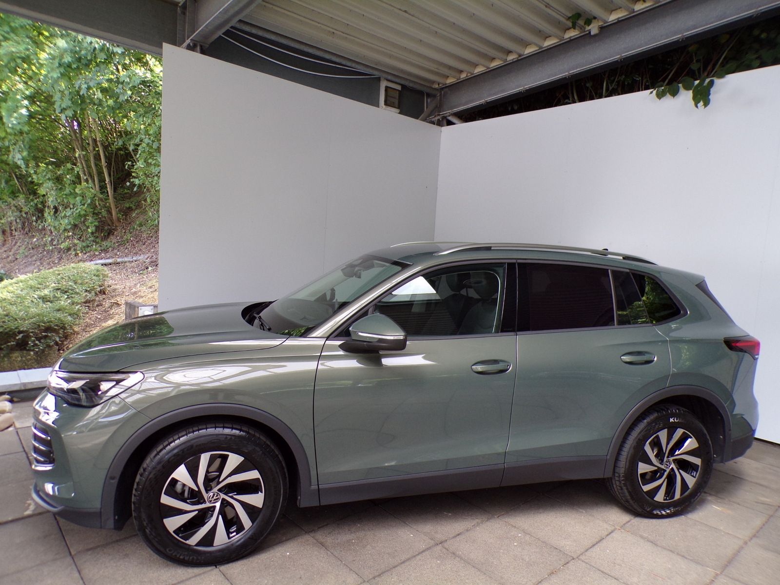 Volkswagen TIGUAN 2.0 TDI DSG LIFE AHK HEAD UP LED'S ACC foto 5