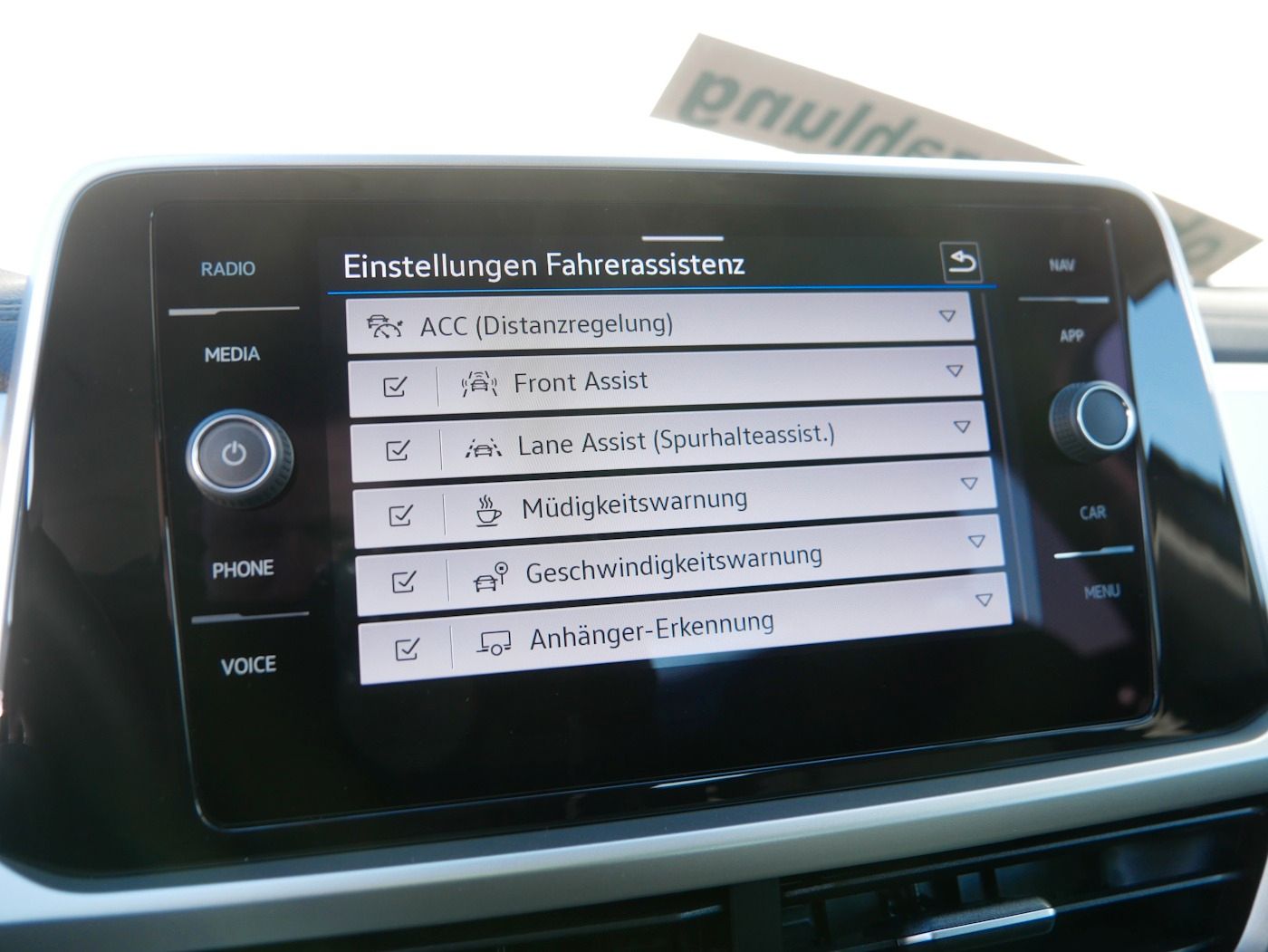 Fahrzeugabbildung Volkswagen T-Roc 1.0 TSI MOVE NEU38T AHK Standheiz ACC SHZ