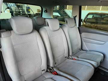 Seat Alhambra Style *7.SITZER*NAVI*PDC*KAMERA*AHK*SZH