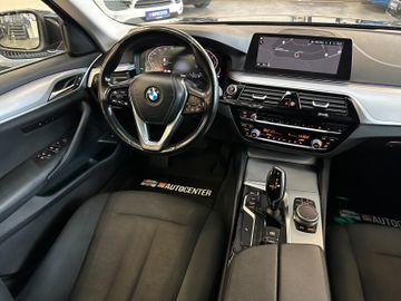 MYAUTOCENTER – Gebraucht- und Jahreswagen mit Werkstattservice in Pfaffenhofen BMW 530d Touring xDrive *KAM*NAVI*LIVECOCKPIT*LED*