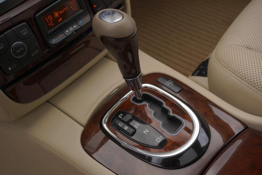Mercedes-Benz S 600