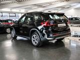BMW X1 sDrive18d Aut Nav LED Parkass+RFK+PDC 17" - BMW X1 aus 2025
