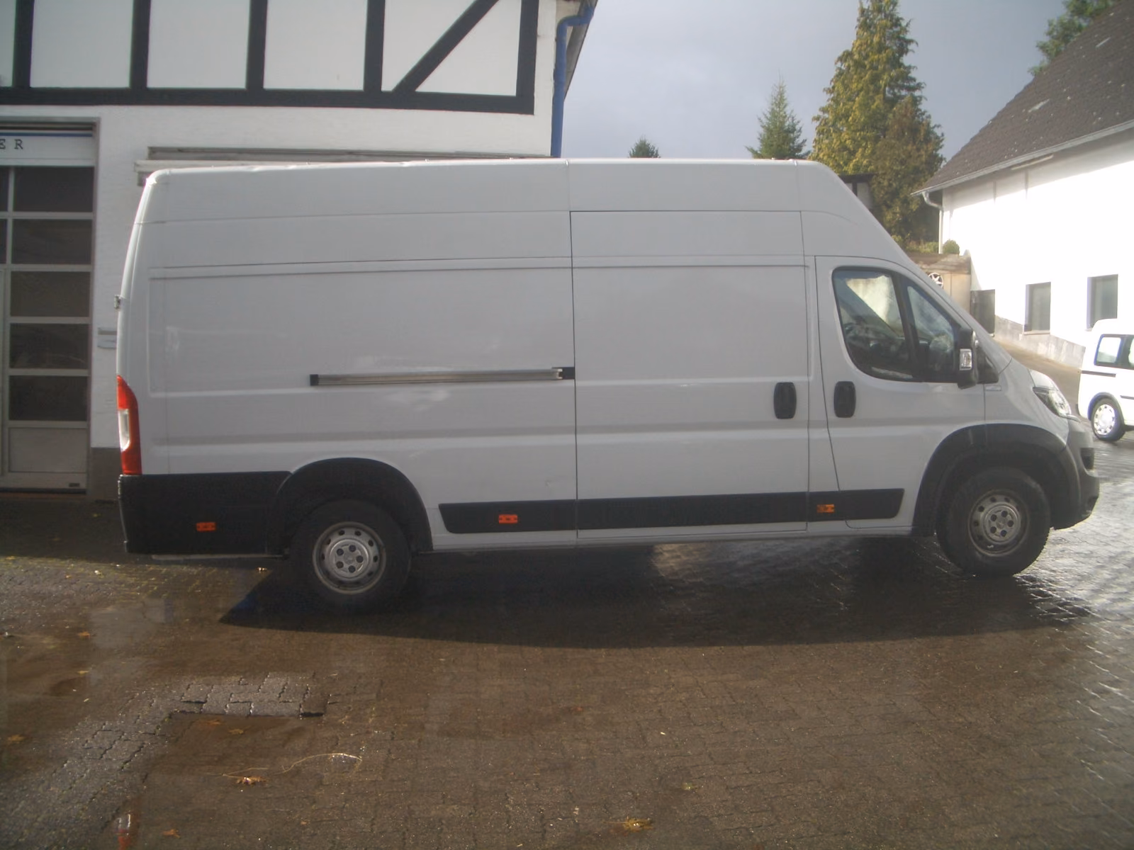 Peugeot Boxer Kasten  L4H3 NEUER Motor =000km