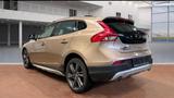Volvo V40 Cross Country*BI-XENON*PANO*RÜKFA*LEDER - Volvo V40 Cross Country mit Panoramadach