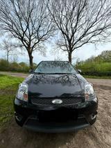 Ford Fiesta 1,4 16V Black Magic Black Magic - Ford Fiesta: Magic