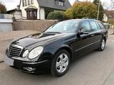 Mercedes-Benz Mercedes E220 CDI Avantgarde Automatik - Mercedes-Benz E 220 aus 2007: Cdi