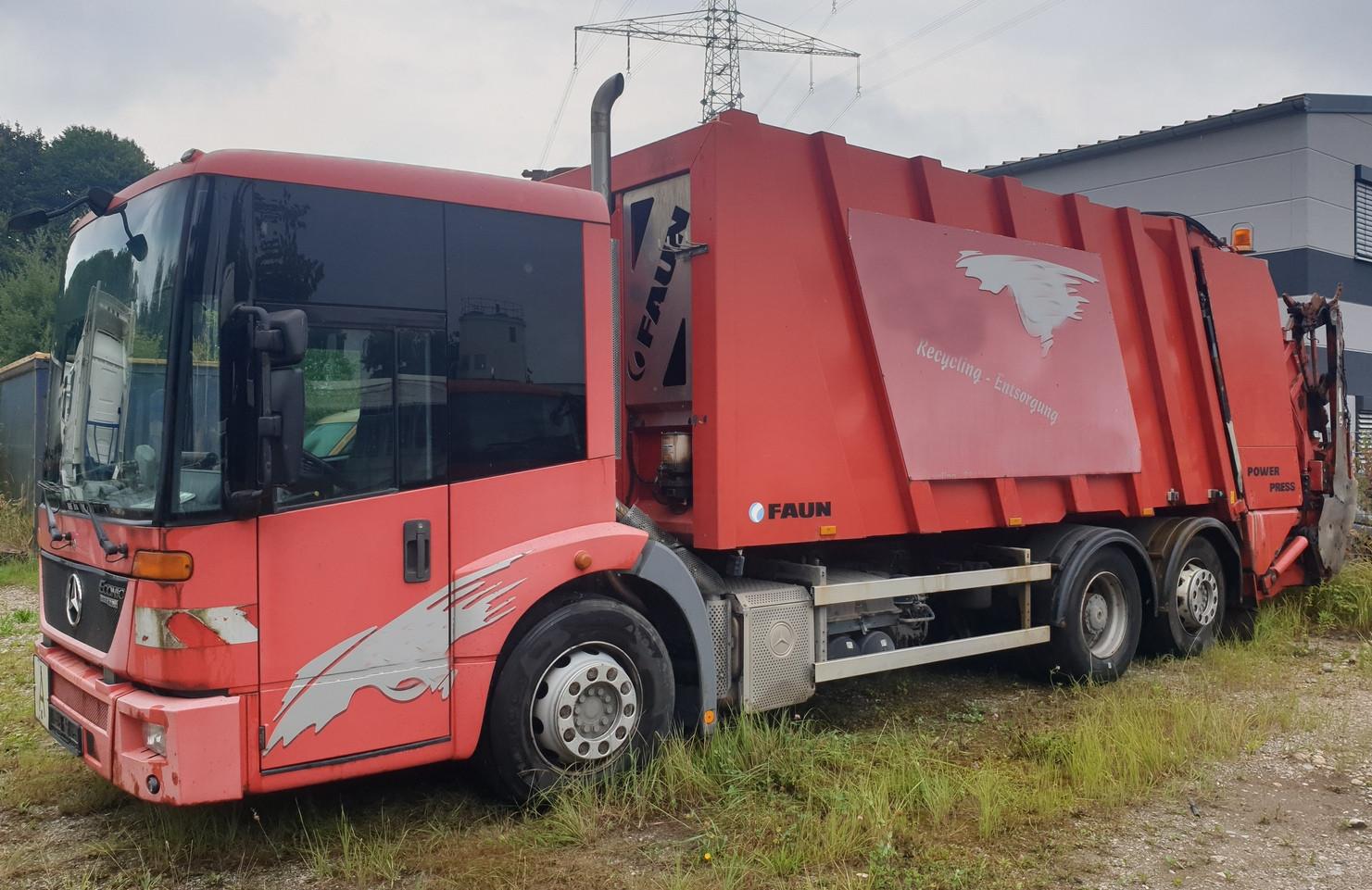 Mercedes-Benz 2633 L Econic Faun Powerpress 524