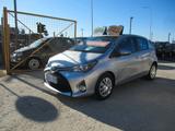Toyota Yaris 1.4 D-4D N 1 AUTOCARRO (IVA COMPRES - Toyota Yaris mit Panoramadach
